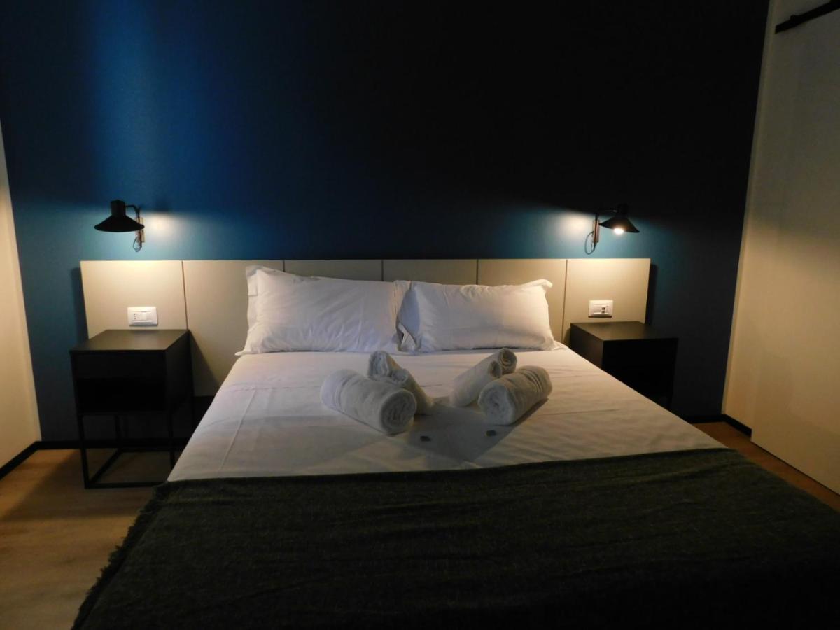 Piumaviola Beds & Apartments Parma Bagian luar foto