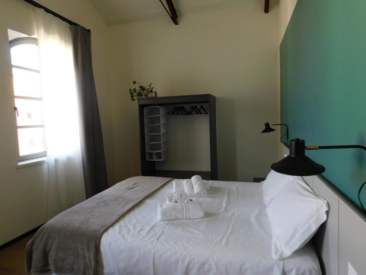 Piumaviola Beds & Apartments Parma Bagian luar foto