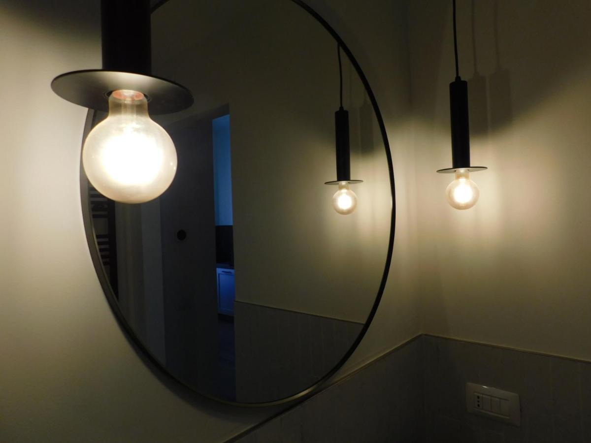 Piumaviola Beds & Apartments Parma Bagian luar foto